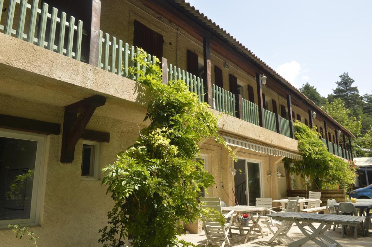 Hotel Gite De Montagne Salle De Fete Thorenc Andon Exterior foto